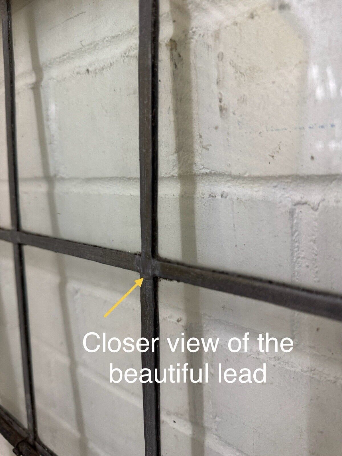 44047852