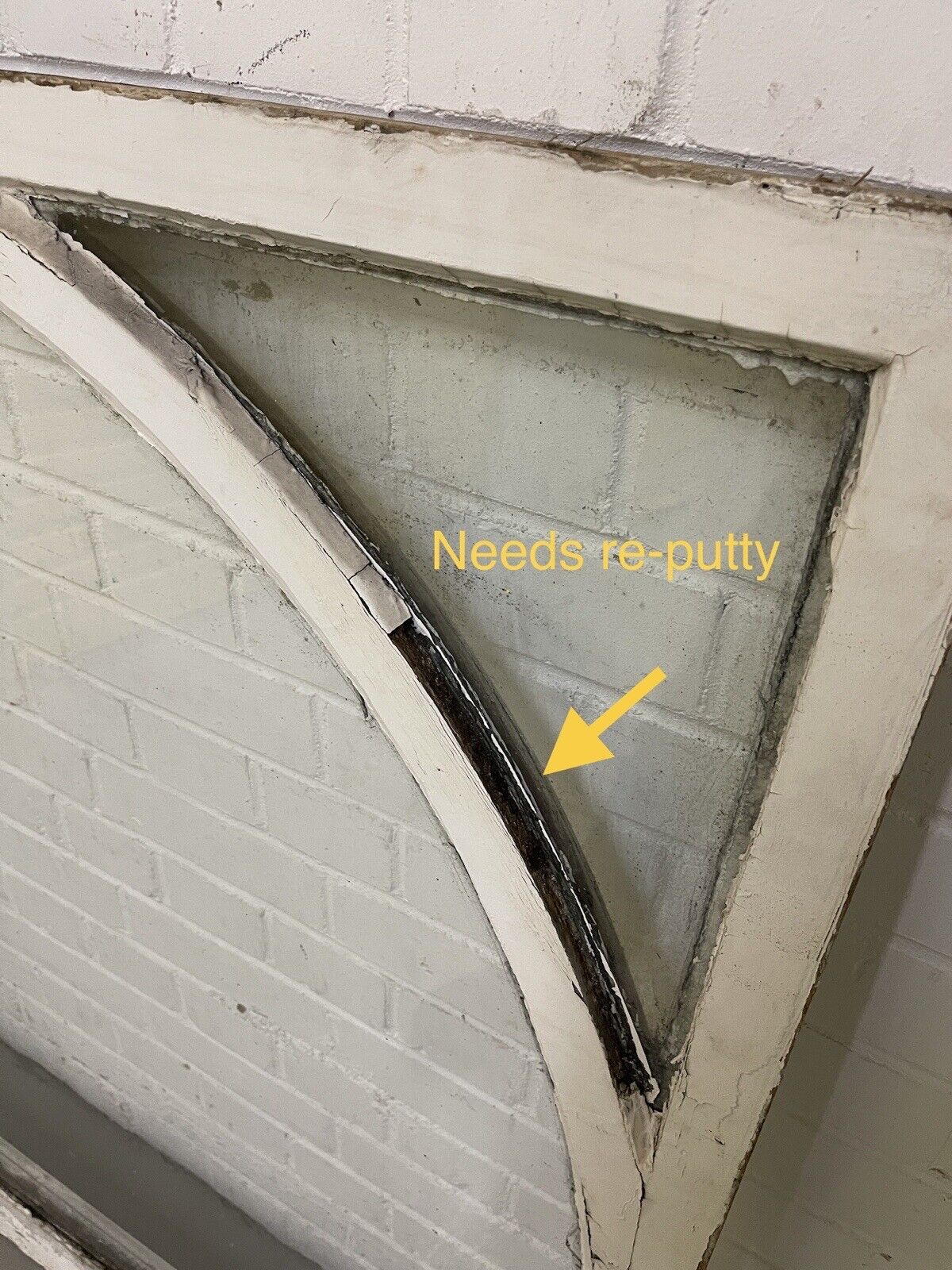Reclaimed Old Edwardian Arch Wooden Sash Window 1255 x 1080mm