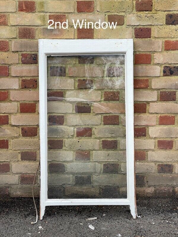 Job Lot Of Reclaimed Old Wooden Panel Sash Windows Cylinder Wavy Glass X 10