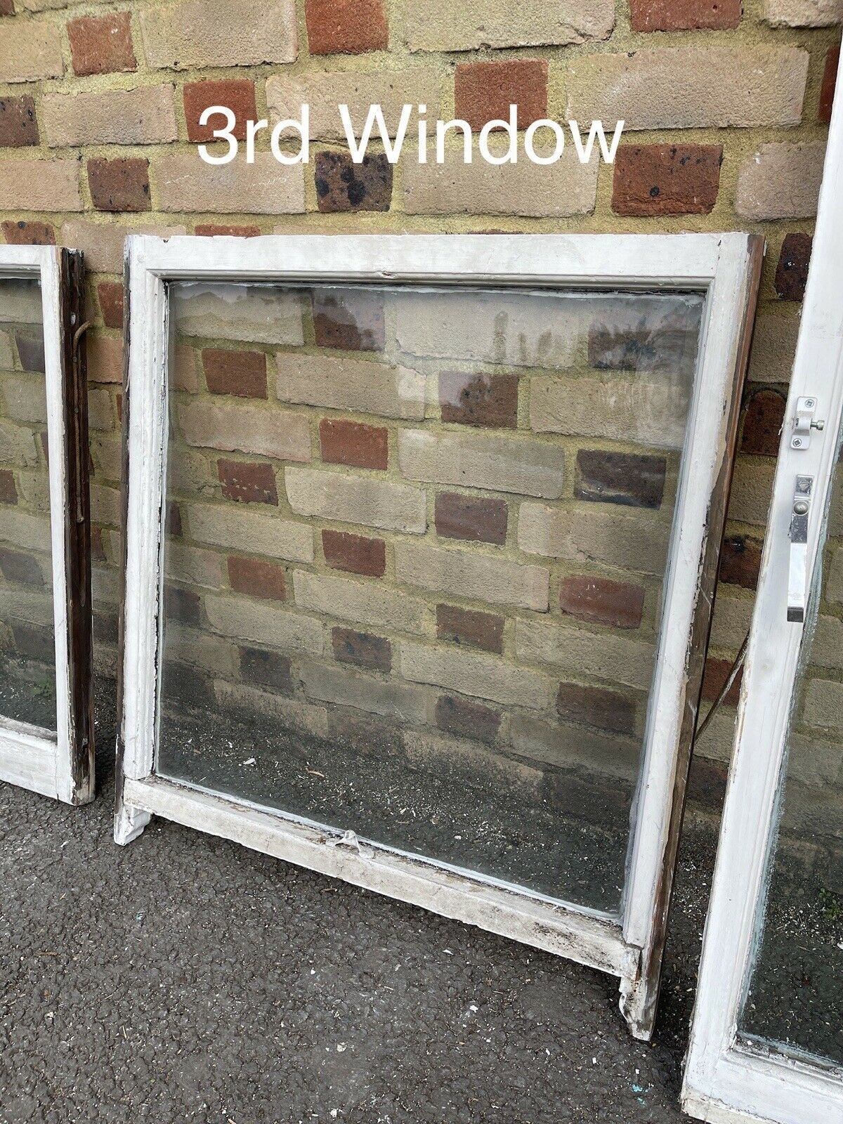 Job Lot Of Reclaimed Old Wooden Panel Sash Windows Cylinder Wavy Glass X 4