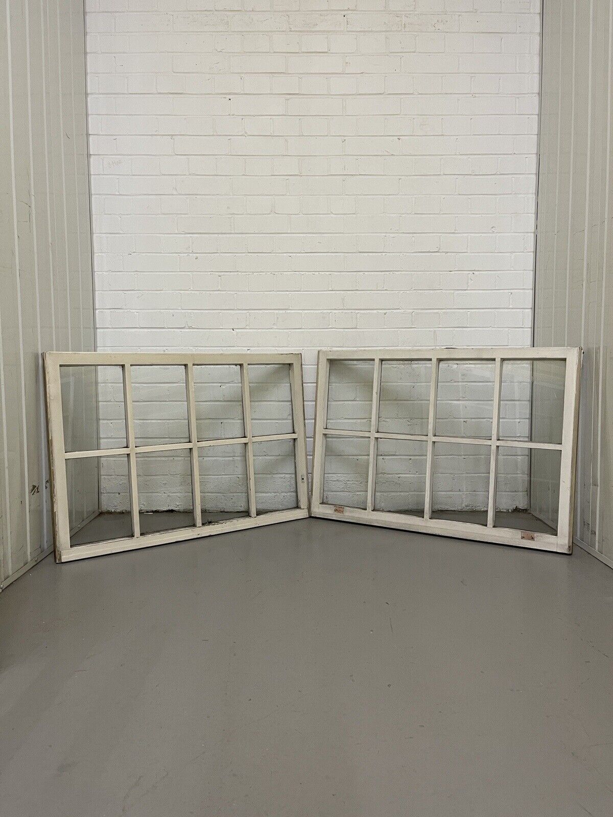 Pair of Modern Georgian 8 Panel Wooden Top Bottom Window 985 x 675 985 x 685