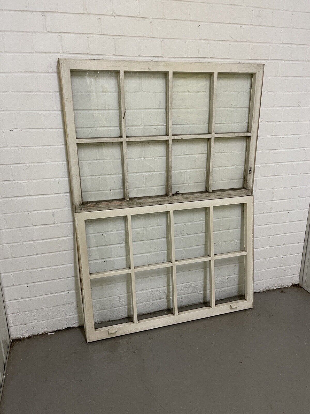 Pair of Modern Georgian 8 Panel Wooden Top Bottom Window 985 x 675 985 x 685