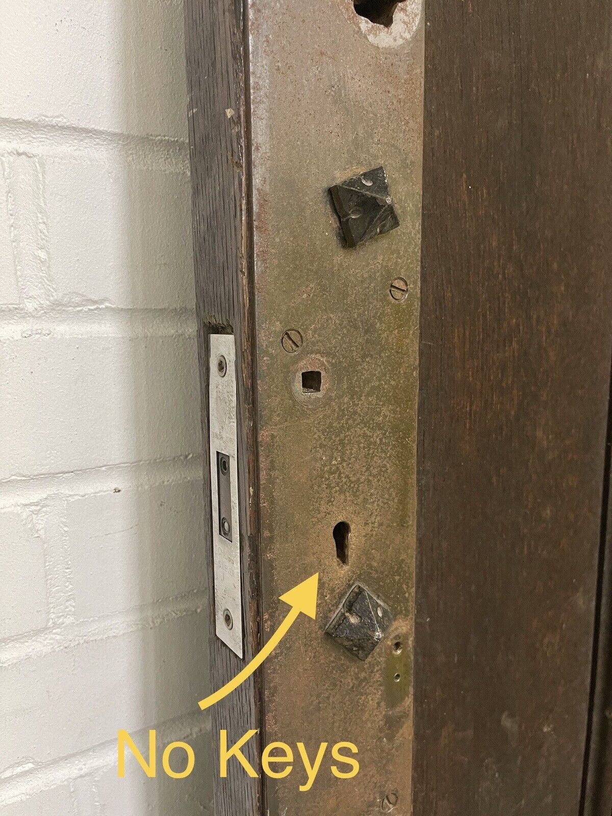 Reclaimed Old Oak Metal Studded Wooden Front Door 2060mm x 900mm