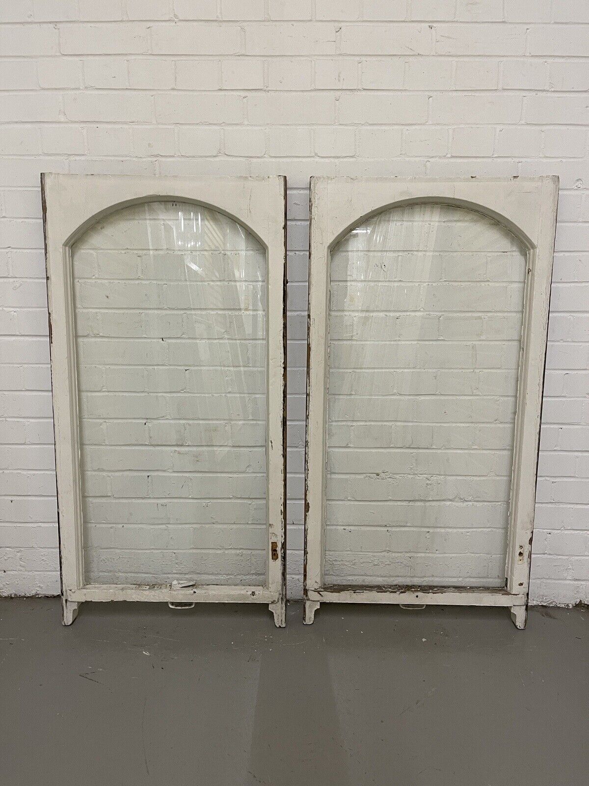 Pair Of Reclaimed Old Edwardian Arch Sash Wooden Window 1180 x 605mm