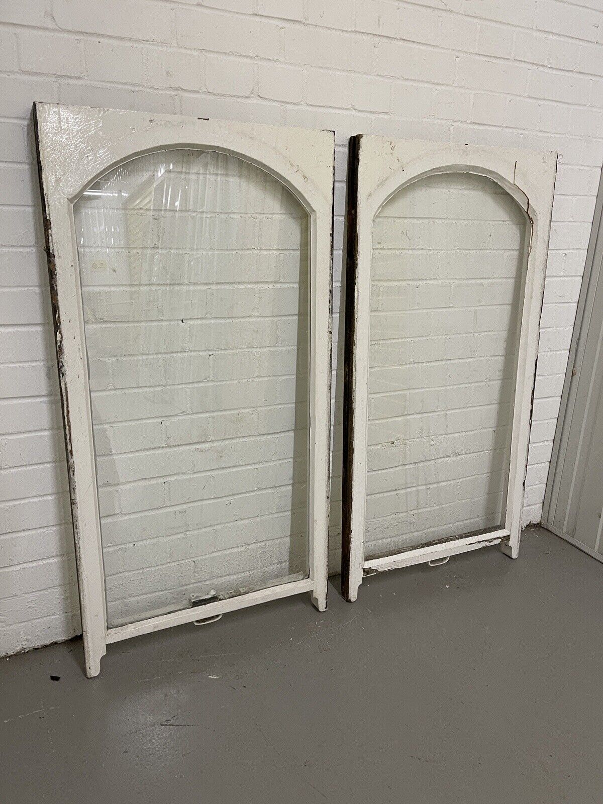 Pair Of Reclaimed Old Edwardian Arch Sash Wooden Window 1180 x 605mm