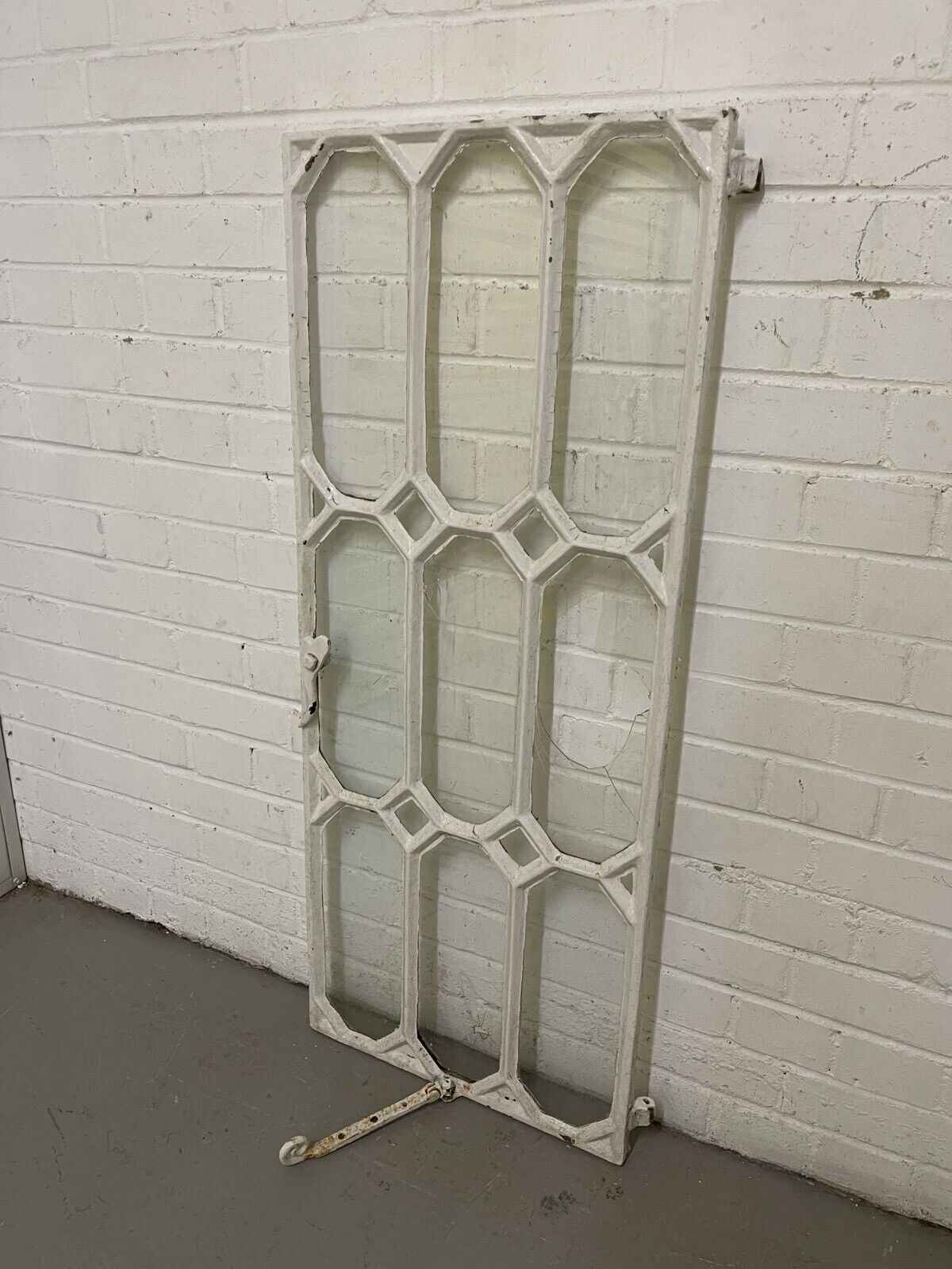 Reclaimed Art and Crafts Cast Iron Crittall Crittal Windows 1135 x 464mm