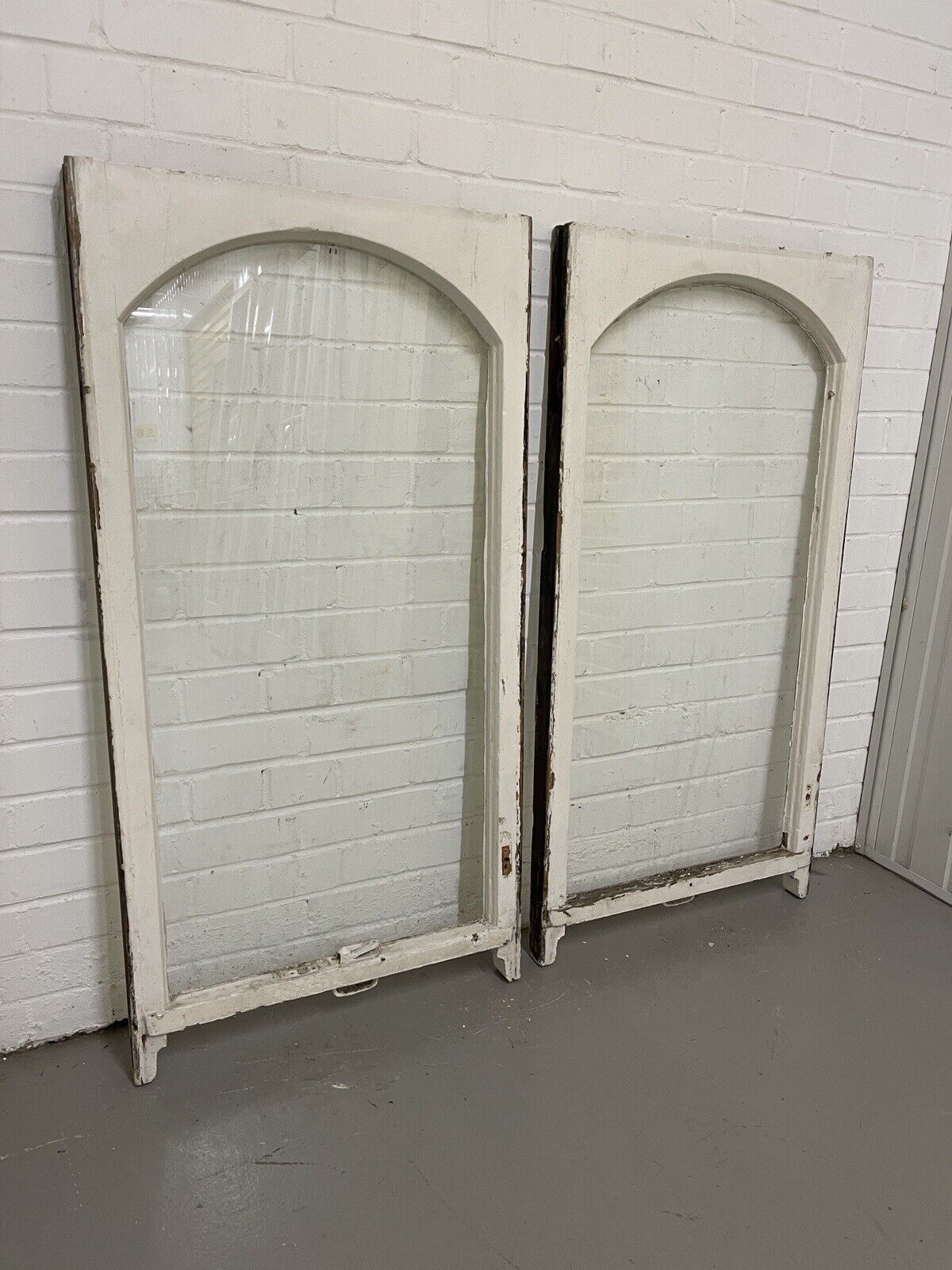 Pair Of Reclaimed Old Edwardian Arch Sash Wooden Window 1180 x 605mm