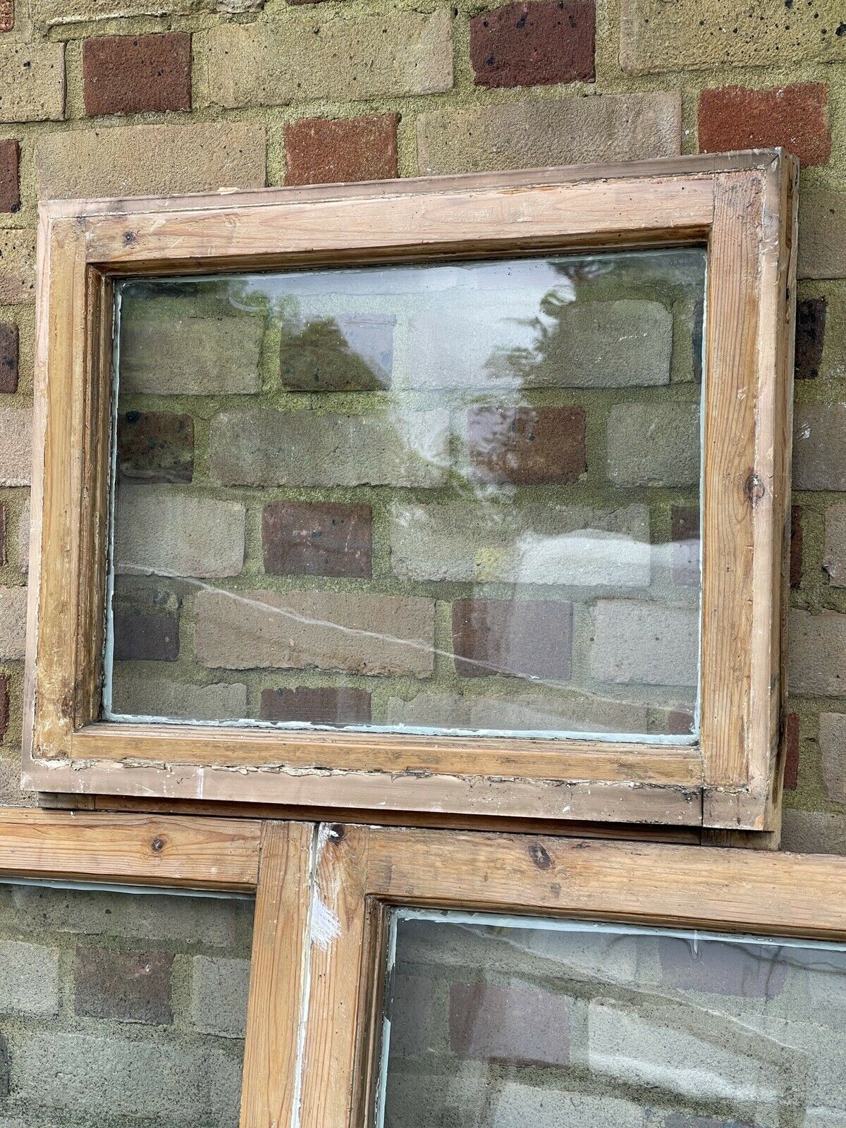 Job Lot Of Reclaimed Old Wooden Panel Sash Windows Cylinder Wavy Glass X 5