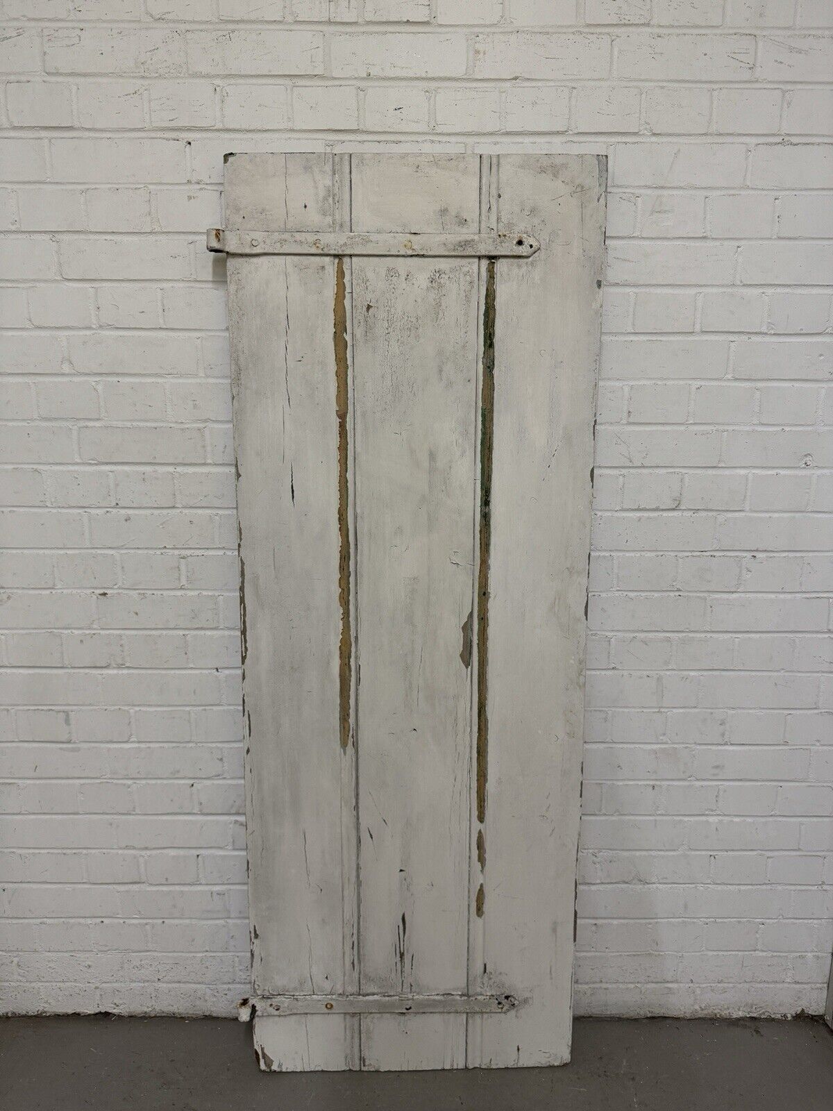 Reclaimed Wooden Old Cottage Ledge and Brace door 1650 x 610mm