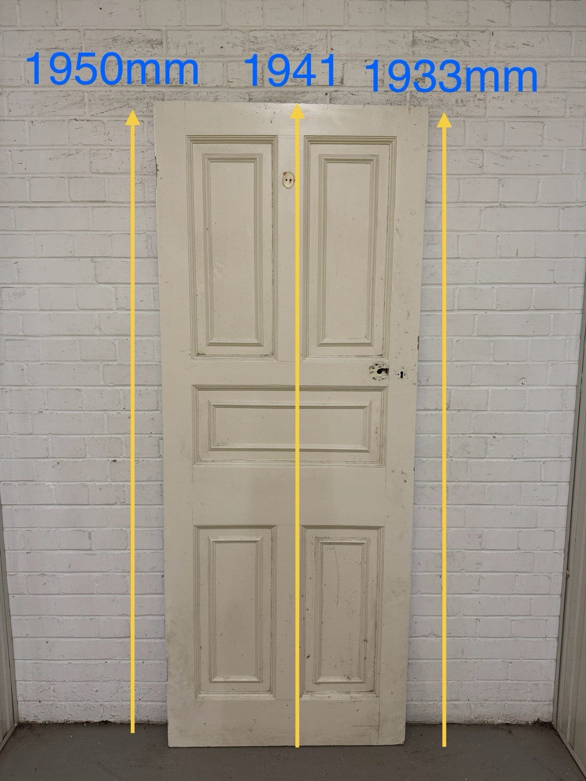 46918712
