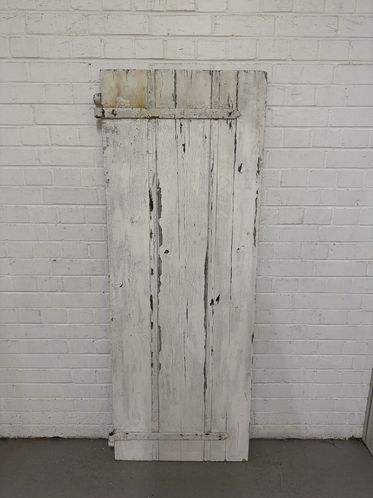 Reclaimed Wooden Old Cottage Ledge and Brace door 1650 x 610mm