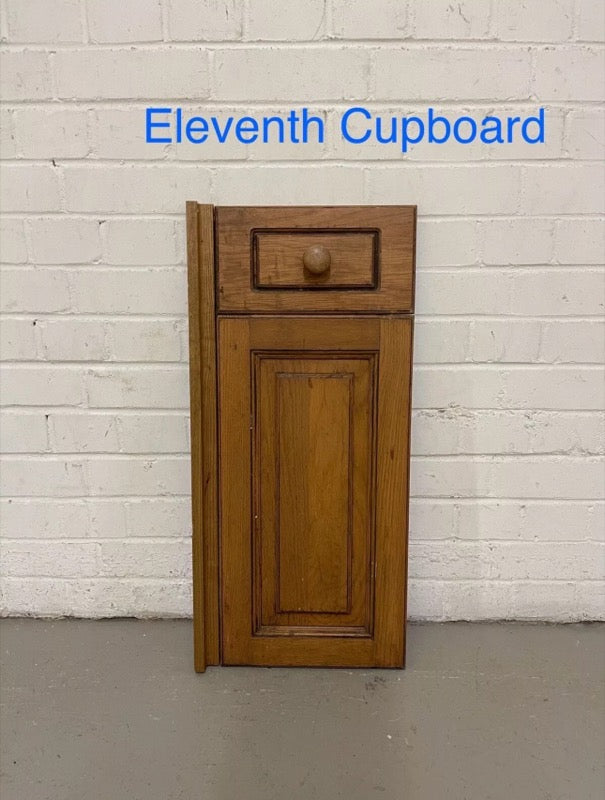 Job Lot Reclaimed Kitchen Cupboard Cabinet Embossed Panels Doors With Handles