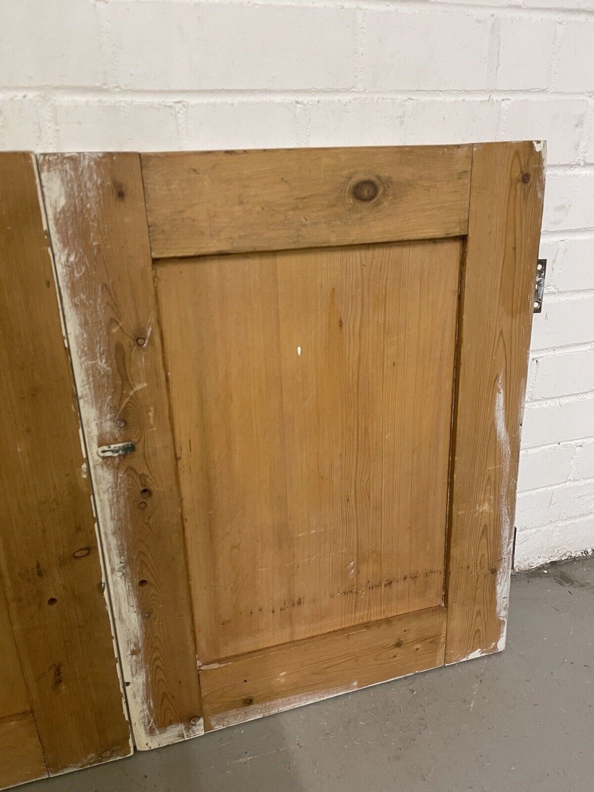 Reclaimed Pine Victorian Alcove Cupboard Doors Inter-locking 1020 x 660mm