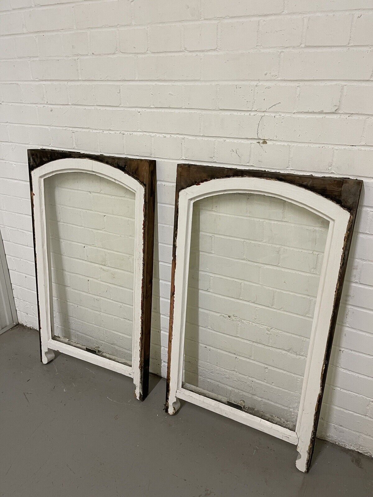 Pair Of Reclaimed Edwardian Arch Panel Wooden Sash Windows 535 x 930 535 x 930mm