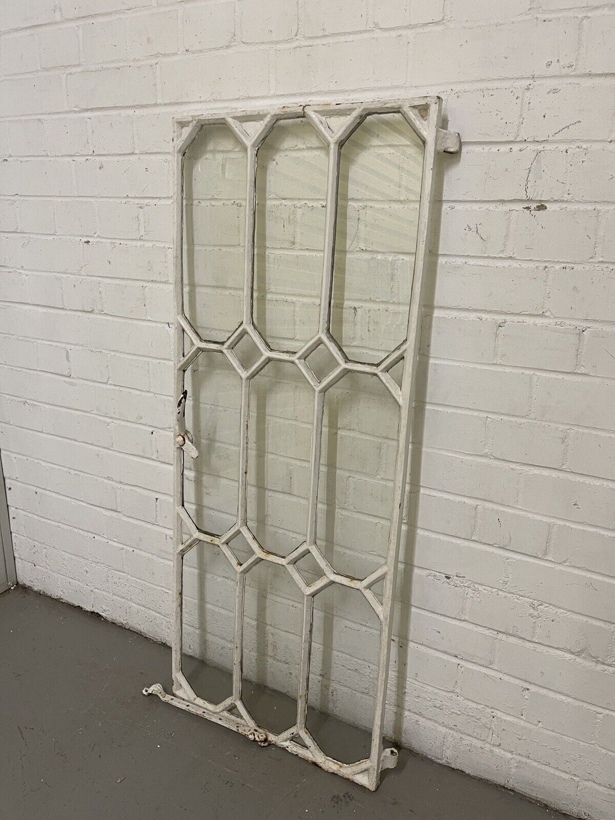 Reclaimed Art and Crafts Cast Iron Crittall Crittal Windows 1135 x 462 ...