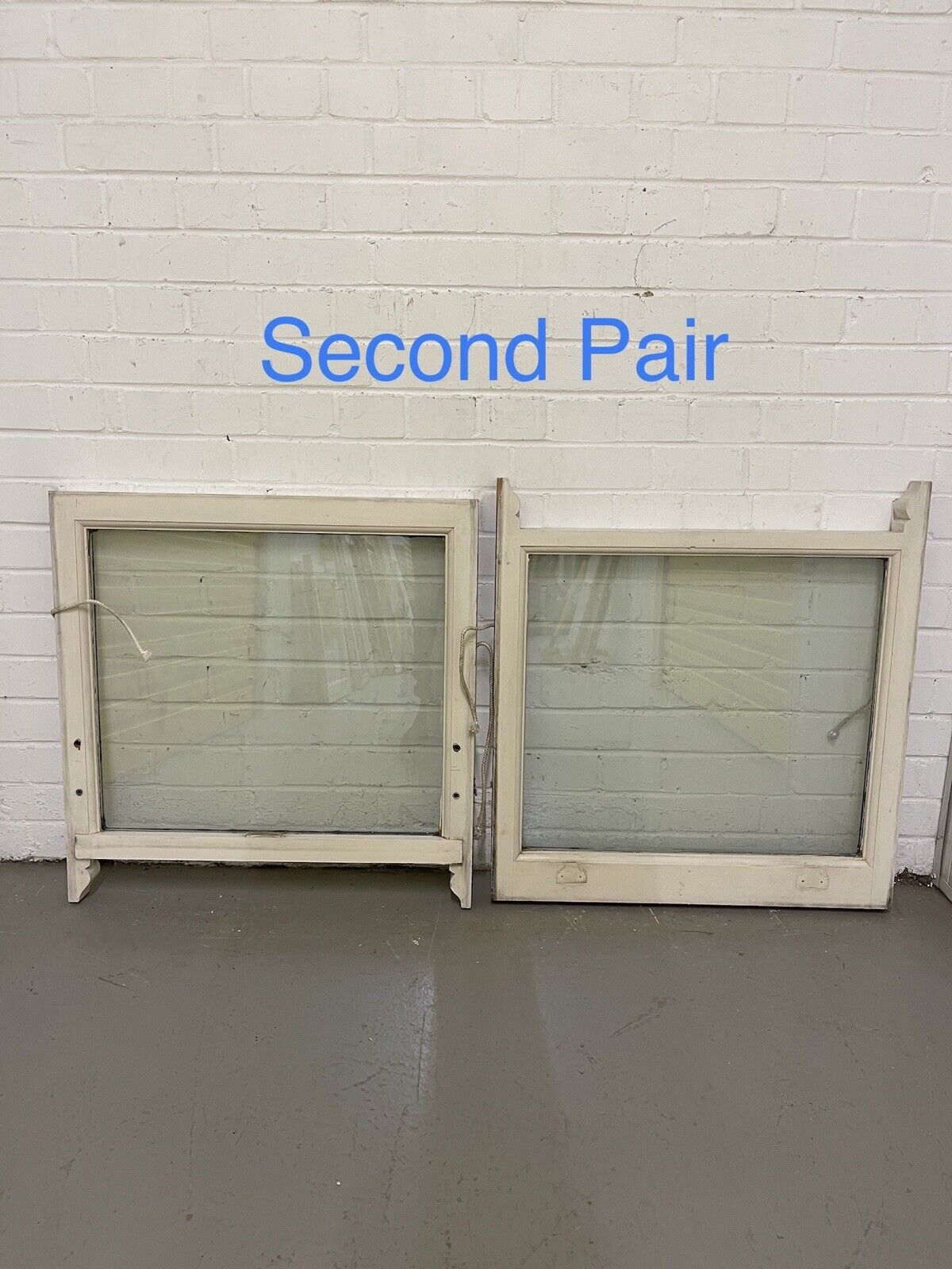 Two Pairs Of Double Glazed Wooden Sash Windows 683x690 680x713 684x690 680x715mm