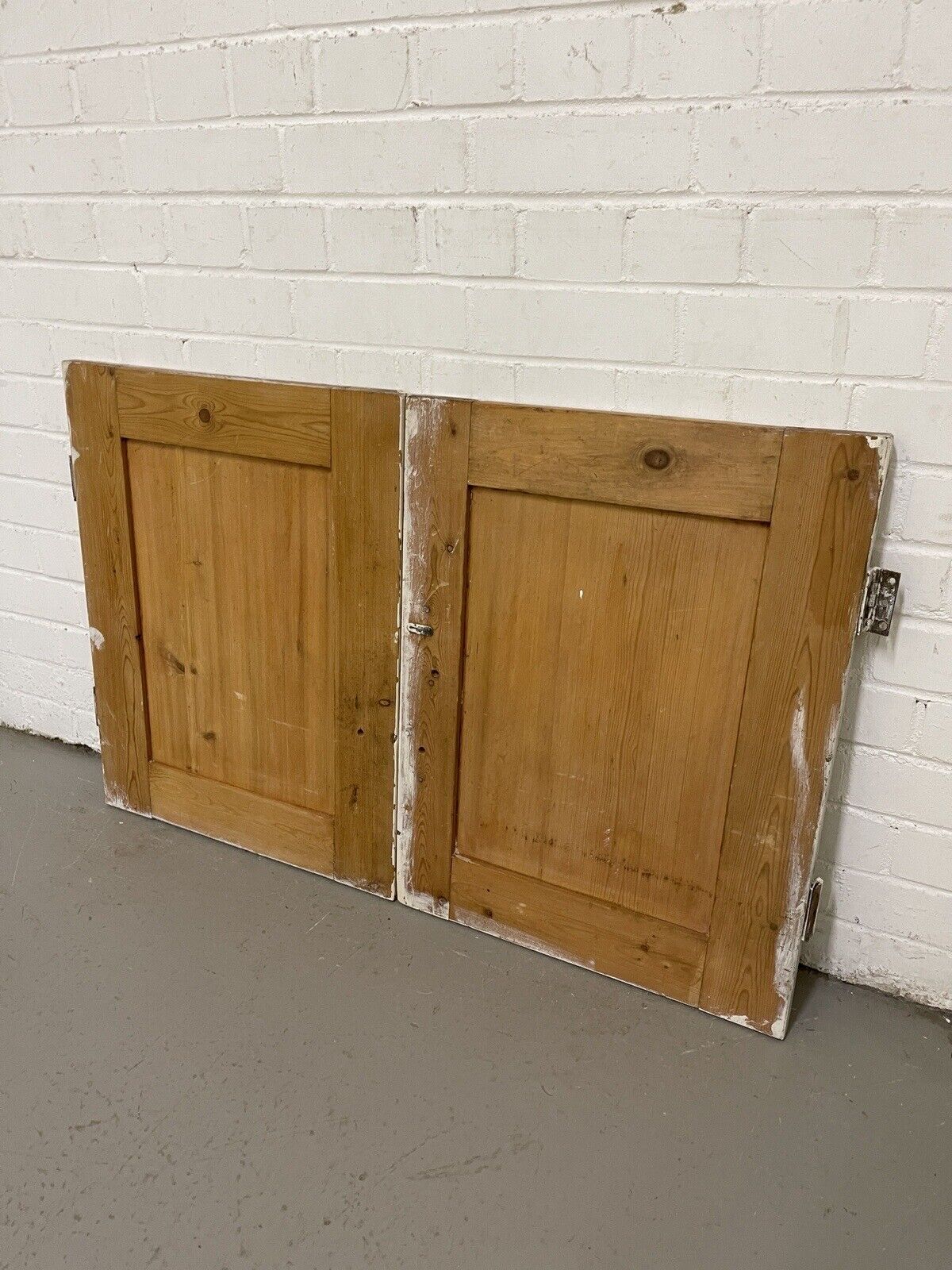 Reclaimed Pine Victorian Alcove Cupboard Doors Inter-locking 1020 x 660mm