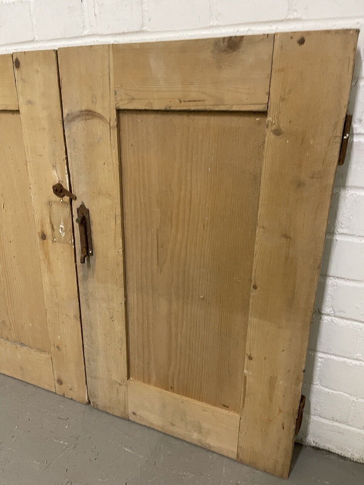 Reclaimed Pine Victorian Alcove Cupboard Doors Inter-locking 915 x 760mm